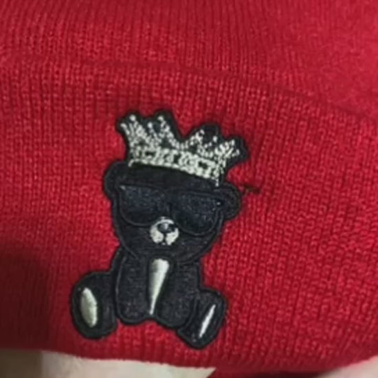 custom-beanie product video